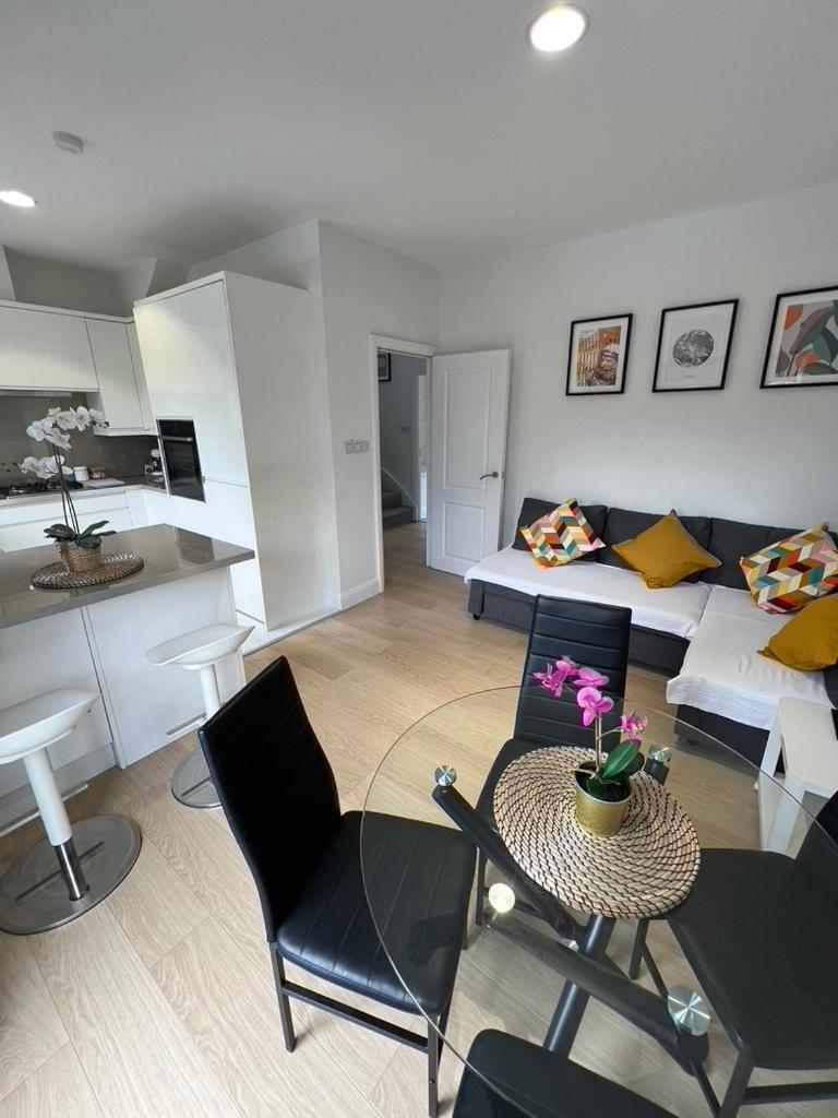Zenobia London Luxury Apartments Finchley Exterior foto